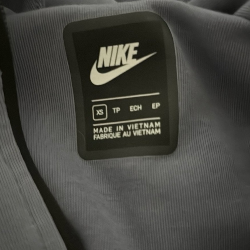 Nike Tech tracksuit / hoodie set - light purple/lavender/bluish tone. - Picture 9 of 10